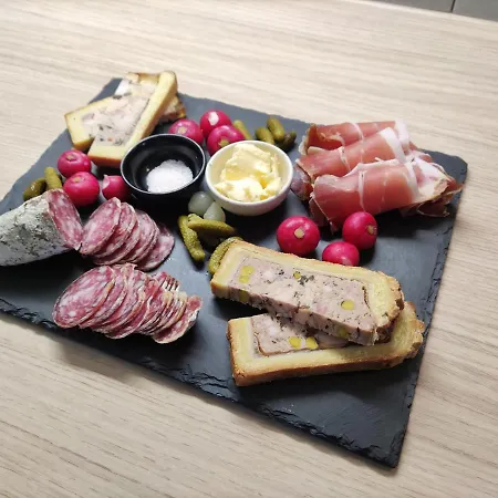 Maison De Ville, Balneo, 2 Parentales * Виши