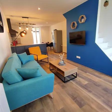 Maison De Ville, Balneo, 2 Parentales Holiday home Vichy