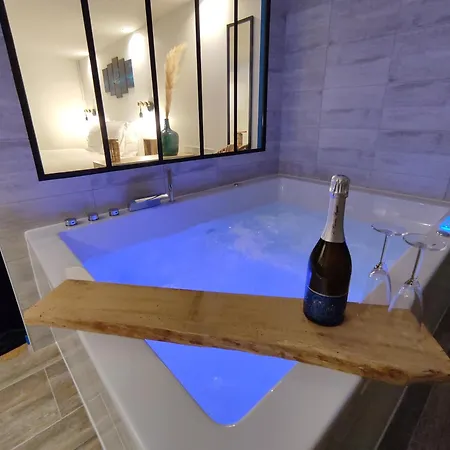 Maison De Ville, Balneo, 2 Parentales *