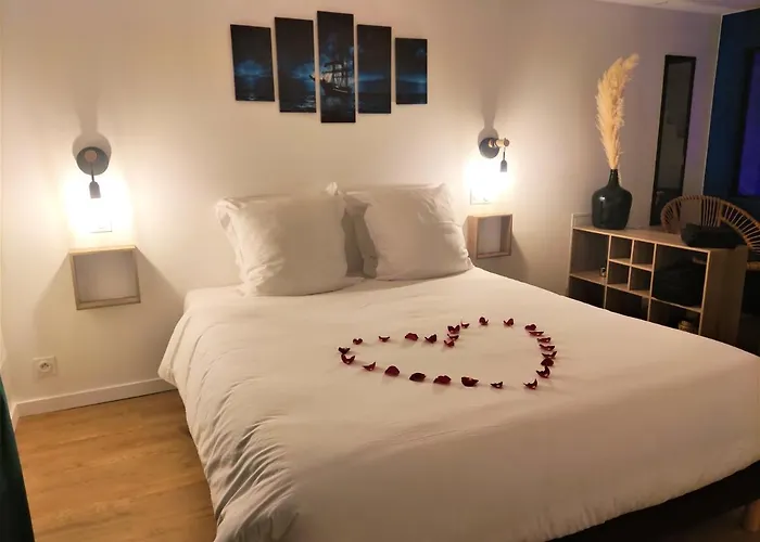 Maison De Ville, Balneo, 2 Parentales Ferienhaus