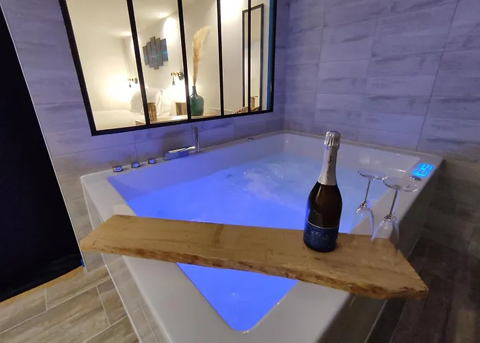 Maison De Ville, Balneo, 2 Parentales *